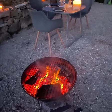 Aux Oliviers D'artur Penzion Tour-de-Faure