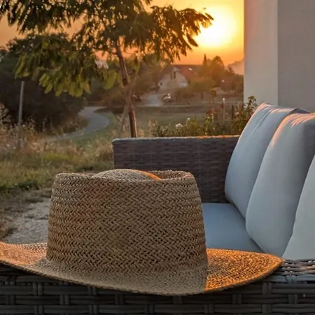 Gasthof Aux Oliviers D'artur Tour-de-Faure