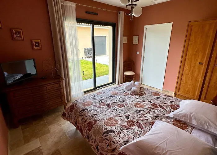 Aux Oliviers D'artur Gasthof 3*