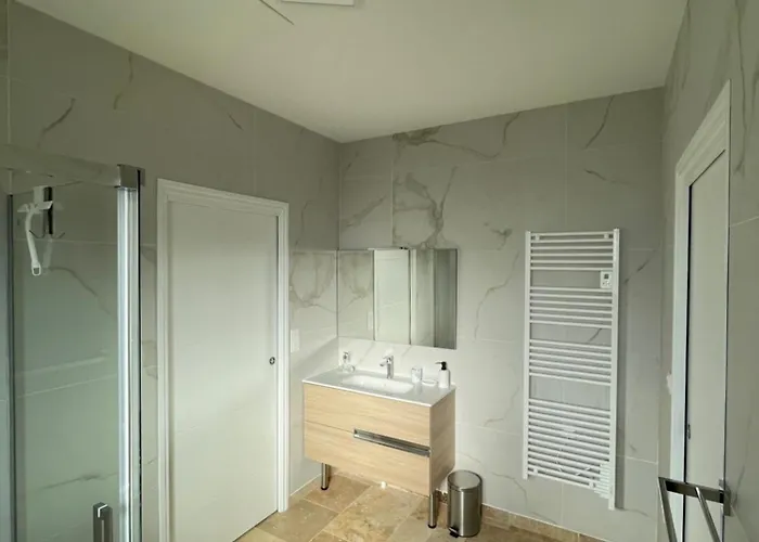 Aux Oliviers D'artur Gasthof Tour-de-Faure