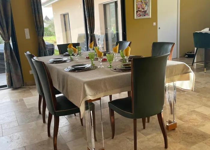 Aux Oliviers D'artur Tour-de-Faure