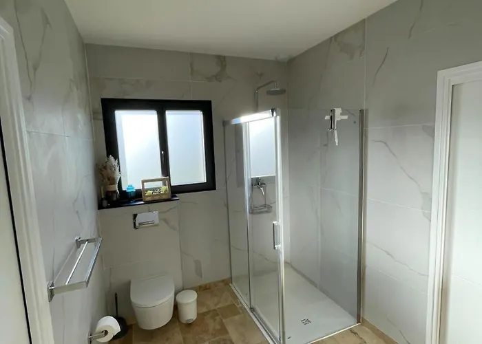 Aux Oliviers D'artur 3* Tour-de-Faure